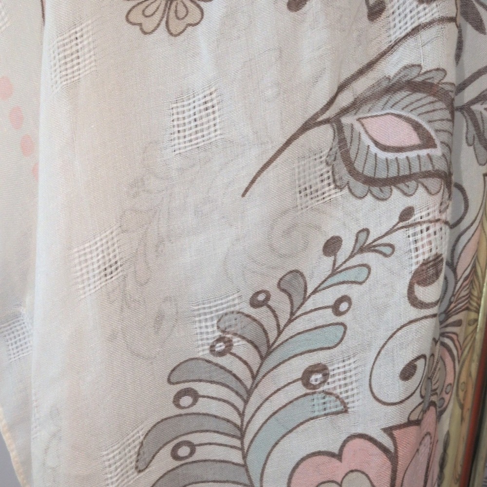 NWT Riah Fashion Kimono Women One Size Cream Pink Floral Butterfly Tassel Boho - Picture 3 of 13